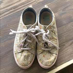 Limited Edition Seven Dwarves Disney Toms Size 8